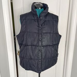 Lands' End Quilted Goose Down Feather Button Pocked Zip Sleeveless Puffer Vest